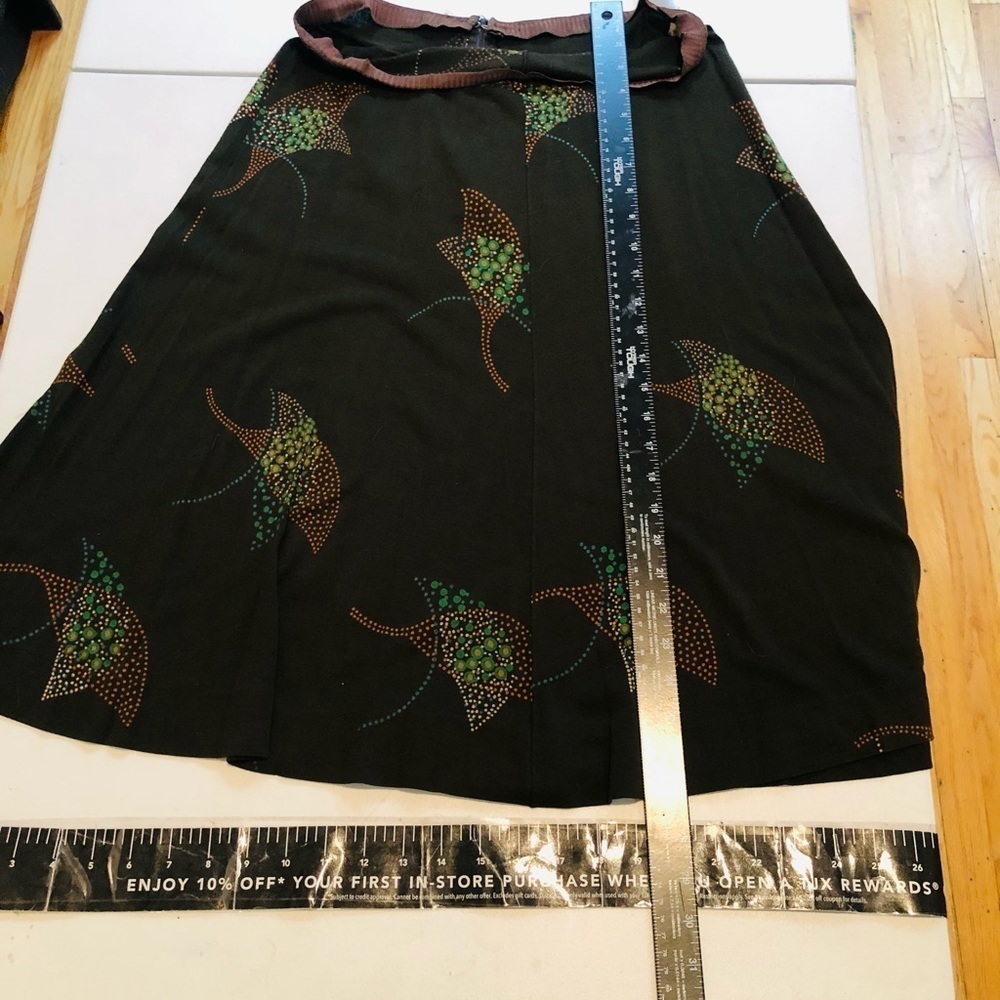 Diane Von Furstenberg DVF size 12 skirt set brown print wrap top & bias cut - Picture 6 of 16